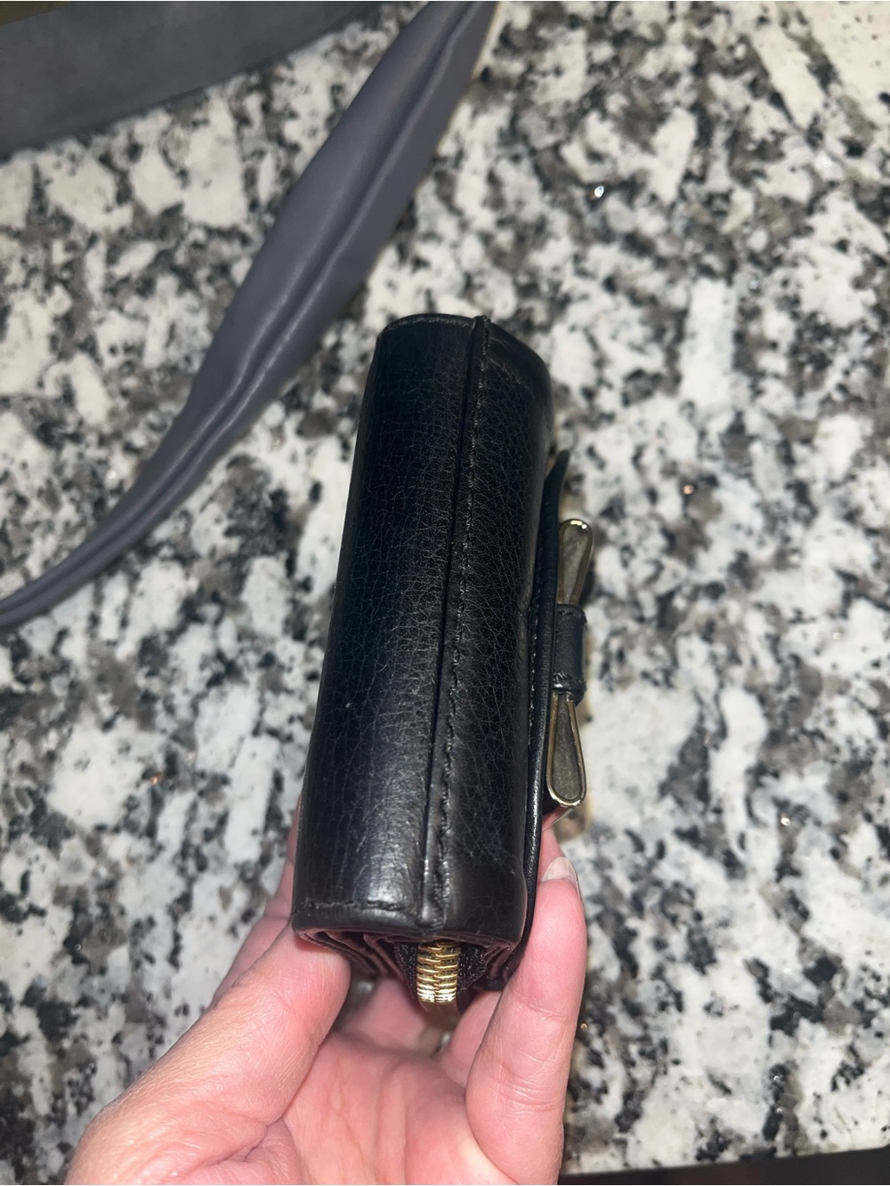Chloe Bow Wallet - Picture 4 of 10